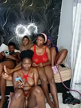 Teeangelaa online show from 05/14/26, 04:37