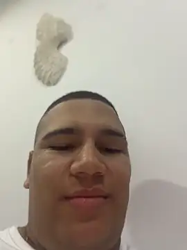 Patricio 02 online show from 04/23/26, 02:29