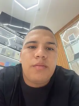 Patricio 02 online show from 05/30/26, 03:06
