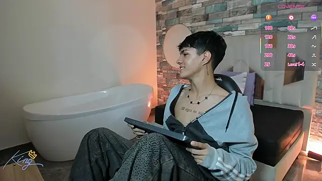 Damian tay online show from 05/11/26, 04:15