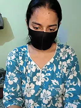 couple hot43 online show from 04/18/26, 08:27