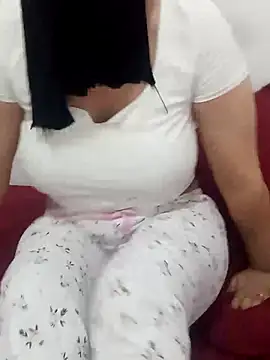 Youmy love26 online show from 05/07/26, 10:40