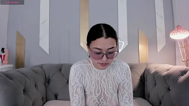 Snapshot of Sweet_lia08 chatting on 05/08/26, 09:18 Sweet lia08 online show from 05/08/26, 09:18