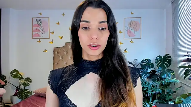 Snapshot of bella_grego chatting on 05/22/26, 07:23 bella grego online show from 05/22/26, 07:23
