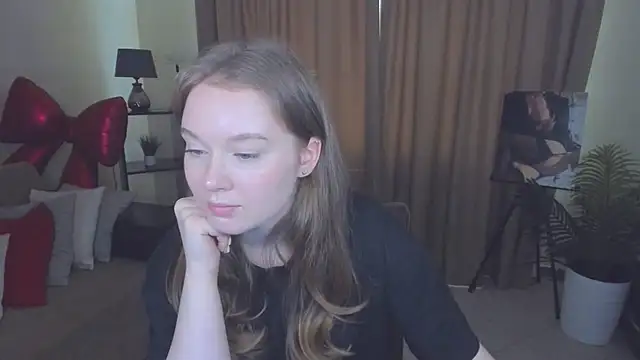 ValeriSunny online show from 05/25/26, 01:10