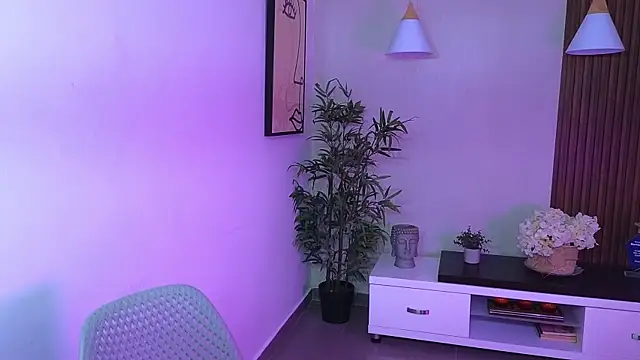 Cherry Vixen  online show from 06/03/26, 06:12