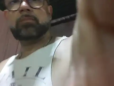 CarlossexVen online show from 04/27/26, 07:01