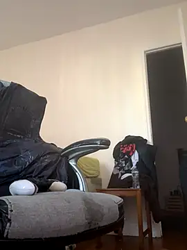 Snapshot of mrgudlukin chatting on 11/08/25, 06:11 mrgudlukin online show from 11/08/25, 06:11