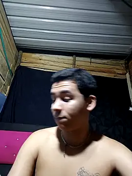  Alicee axel online show from 04/17/26, 10:12