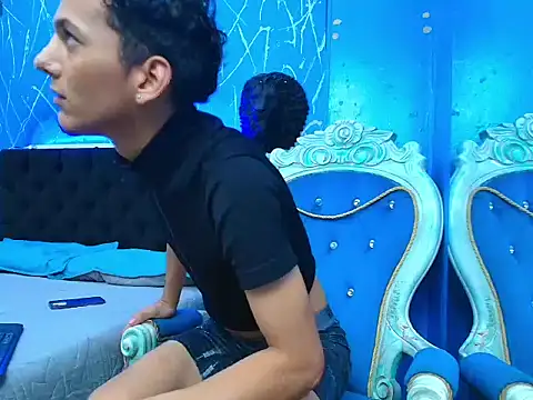 Lexter Blue online show from 05/19/26, 08:16
