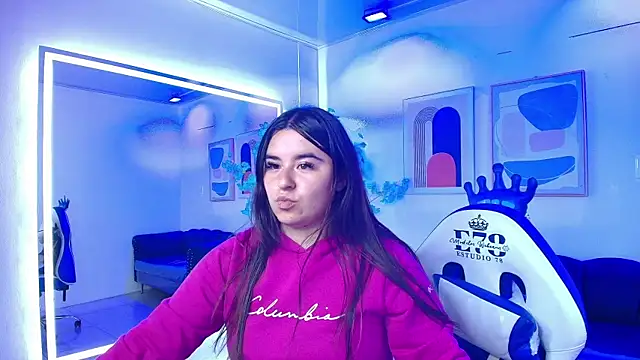 Anya Volke online show from 04/30/26, 07:54