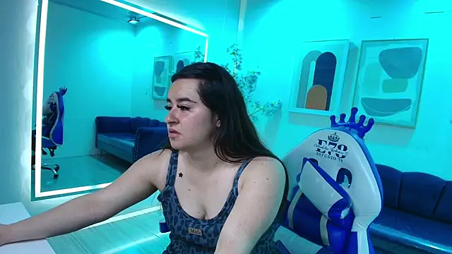 Anya Volke online show from 05/14/26, 07:11