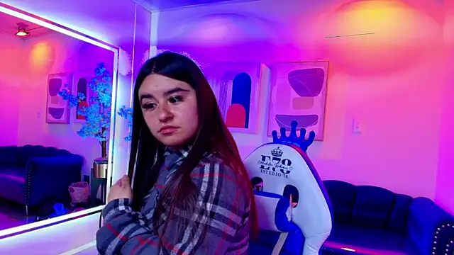 Anya Volke online show from 04/22/26, 07:20