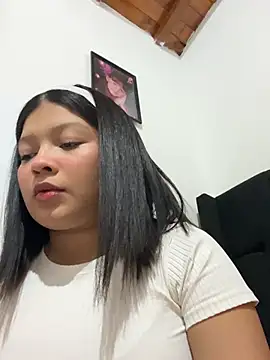 Snapshot of Abby_Coper1 chatting on 07/17/26, 03:37 Abby Coper1 online show from 07/17/26, 03:37