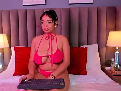 LilyFoox online show from 07/18/26, 01:20