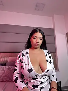 LilyFoox online show from 05/19/26, 12:56