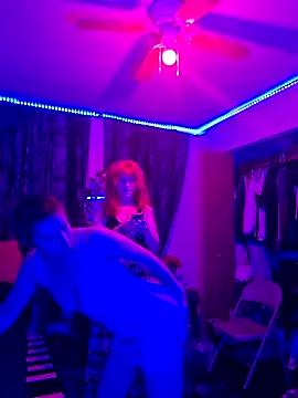 rheasplayground online show from 04/28/26, 07:35