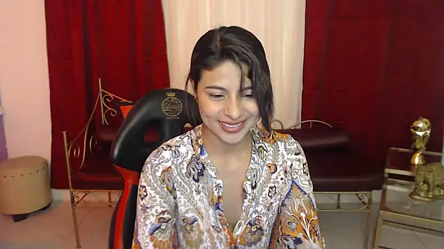 Lady isabella  online show from 07/16/26, 01:19
