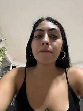 Snapshot of Lily_Rush chatting on 07/18/26, 03:26 Lily Rush online show from 07/18/26, 03:26