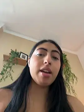 Snapshot of Lily_Rush chatting on 06/30/26, 01:11 Lily Rush online show from 06/30/26, 01:11