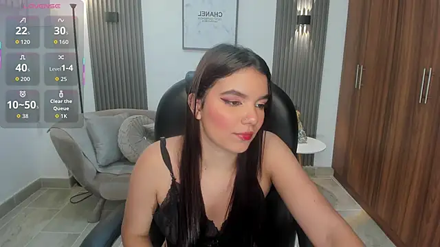 Snapshot of angelica-moon chatting on 06/02/26, 07:58 angelica-moon online show from 06/02/26, 07:58