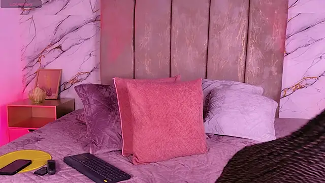 KaylaKnowles Pv online show from 05/14/26, 08:50