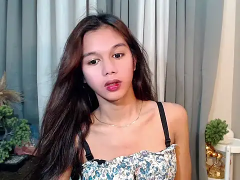 marie castro online show from 05/03/26, 05:05