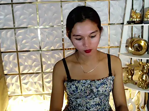 marie castro online show from 04/24/26, 01:24