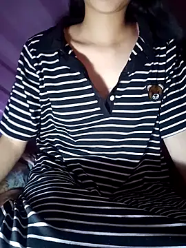 Enma lovelyy online show from 04/22/26, 04:36