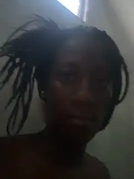 Snapshot of Aprilberri chatting on 07/15/26, 11:23 Aprilberri online show from 07/15/26, 11:23