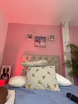 caro lovings online show from 06/16/26, 03:39