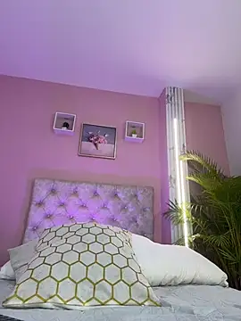 caro lovings online show from 06/18/26, 03:38