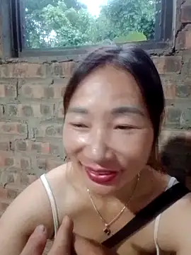 Snapshot of Tieuthu2 chatting on 07/14/26, 11:49 Tieuthu2 online show from 07/14/26, 11:49