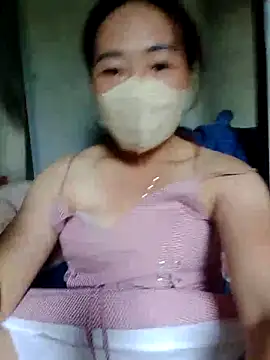 Snapshot of Tieuthu2 chatting on 06/07/26, 12:38 Tieuthu2 online show from 06/07/26, 12:38