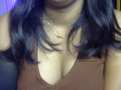 Snapshot of VelvetNaina chatting on 05/02/26, 02:06 VelvetNaina online show from 05/02/26, 02:06
