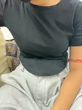 miss  sonam online show from 05/27/26, 04:47