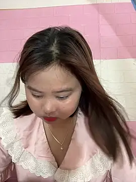 NhungNhun789 online show from 04/19/26, 07:53