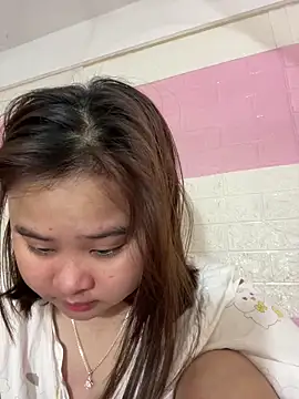 NhungNhun789 online show from 04/18/26, 09:22