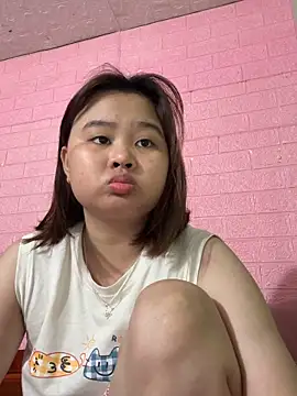 NhungNhun789 online show from 04/17/26, 07:44