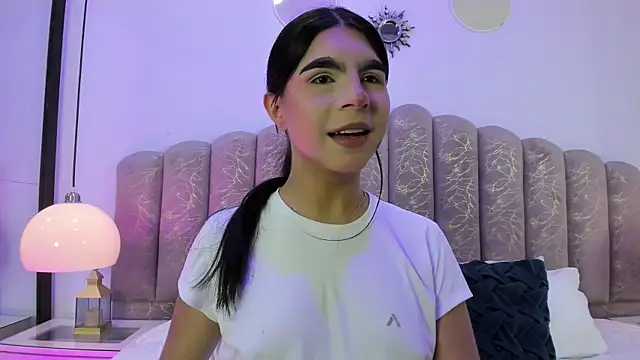 Snapshot of Channel_sofia chatting on 06/28/26, 03:35 Channel sofia online show from 06/28/26, 03:35
