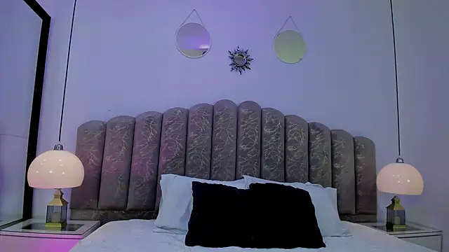 Channel sofia online show from 06/13/26, 03:04