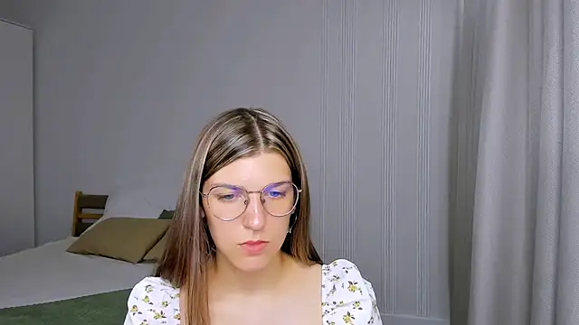 AnnaThorne online show from 05/20/26, 03:25