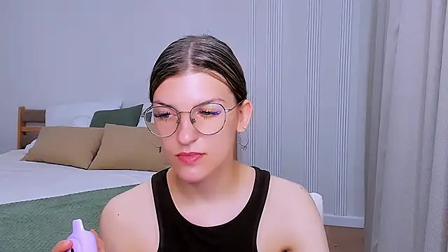 AnnaThorne online show from 05/23/26, 03:16