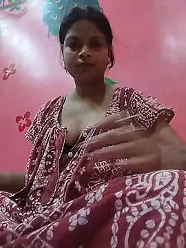 Simupaul001 online show from 06/17/26, 09:47