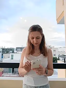 irresistibelle online show from 05/24/26, 04:18