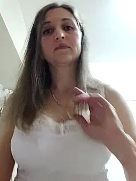 irresistibelle online show from 04/23/26, 10:11