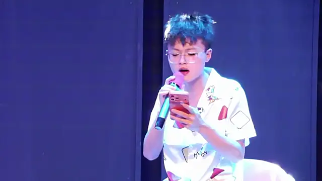 bianfu 001 online show from 04/24/26, 03:58