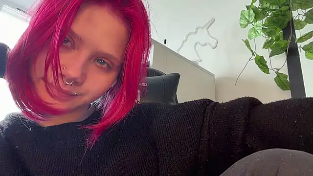 MeowAkira online show from 05/14/26, 05:15