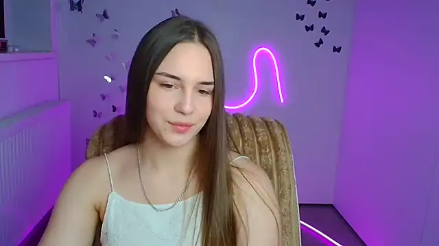Snapshot of Kyara_ra chatting on 06/19/26, 05:24 Kyara ra online show from 06/19/26, 05:24