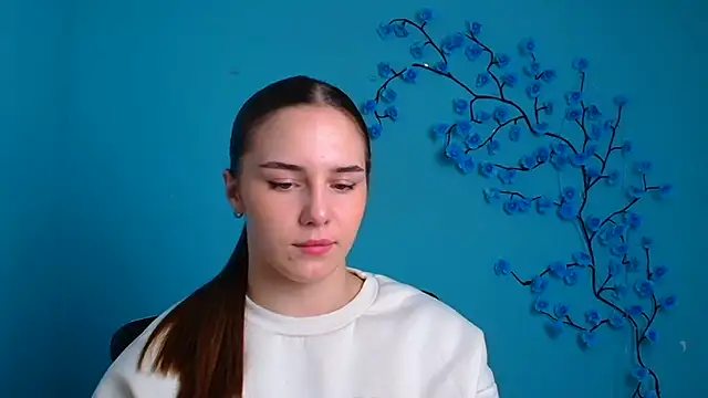 Snapshot of Kyara_ra chatting on 07/11/26, 05:30 Kyara ra online show from 07/11/26, 05:30
